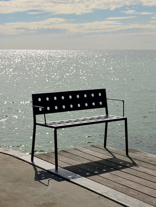 Balcony Outdoor Bench with Armrest by HAY - Anthracite