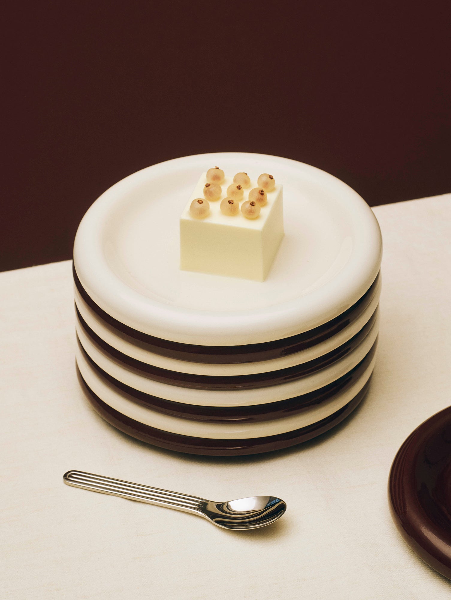 Barro Plate - Set of 2 by HAY