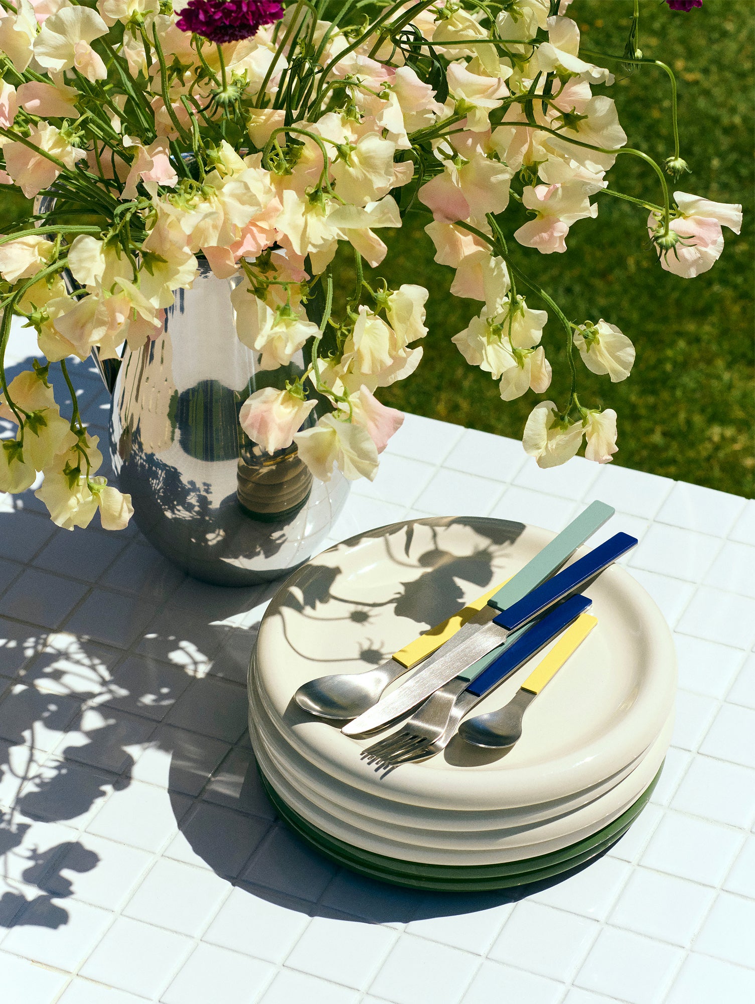 HAY Barro Off-White Plates - 18 cm 
