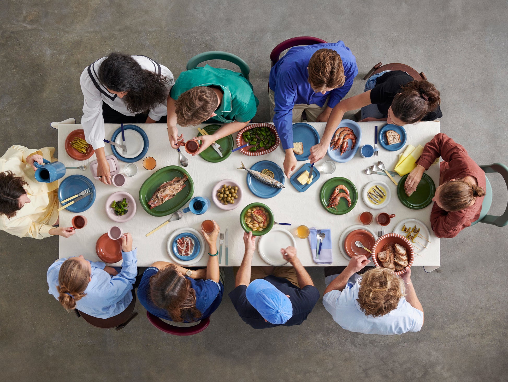 Barro Oval Dish by HAY