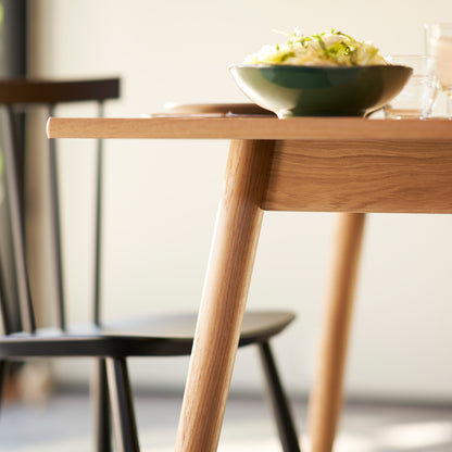 C35 Extendable Table