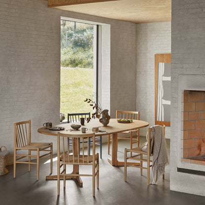 C69E Table by FDB Mobler - Length: 120 cm - 220 cm (Two Extension Leaves)