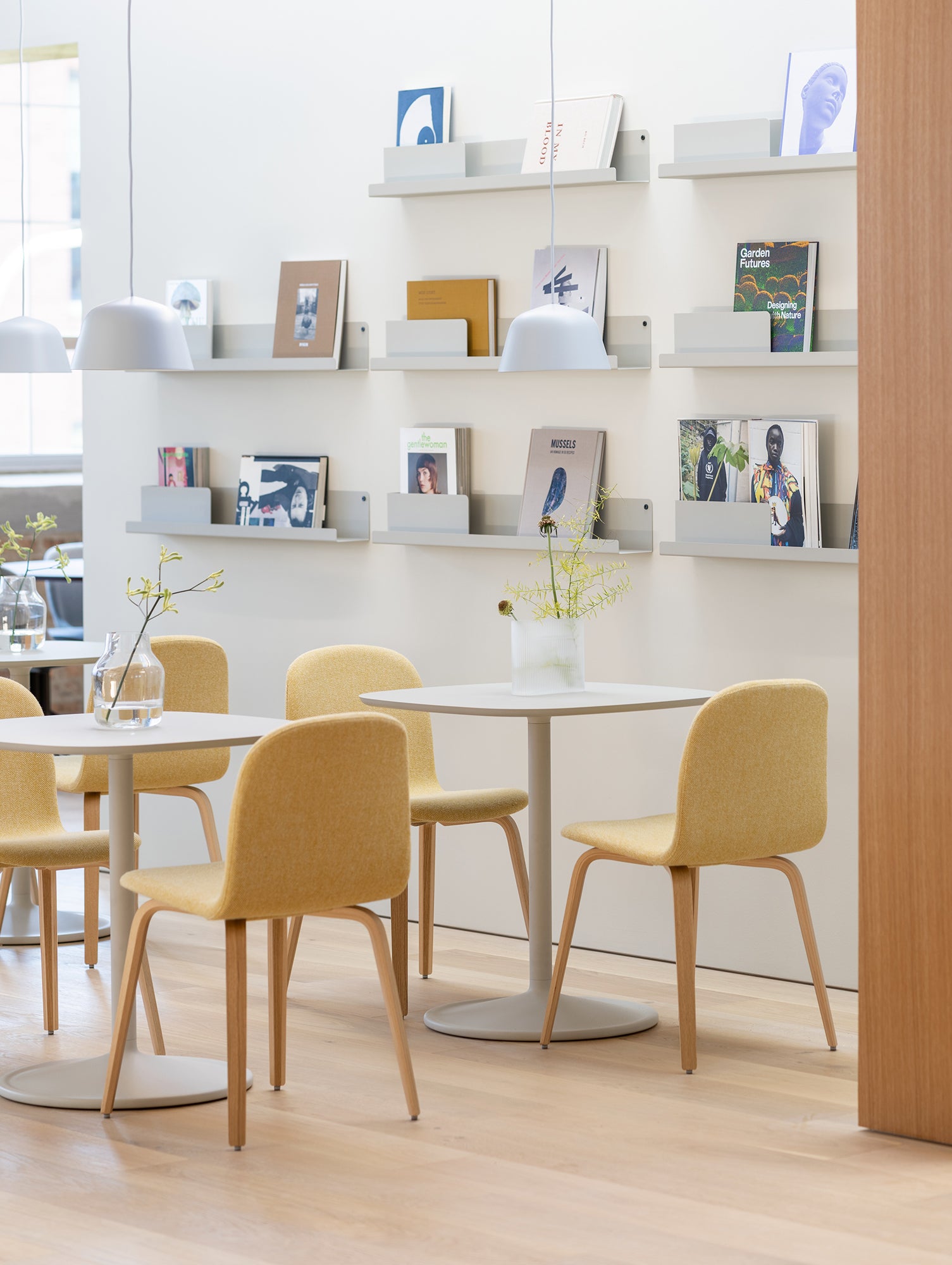 Soft Cafe Table by Muuto - Square (70x70 cm) / Height: 73 cm / Grey Linoleum Top / Grey Aluminium Base