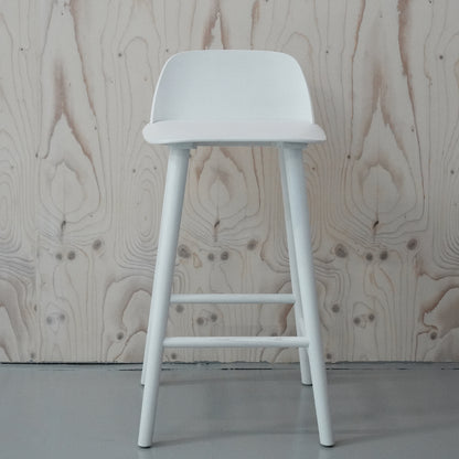 Muuto Nerd Barstool / 65cm Seat Height / White Painted Oak 