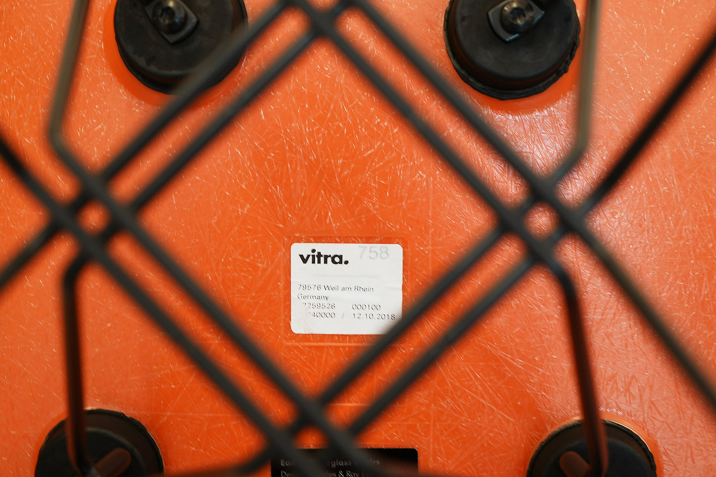 Eames 유리 섬유 사이드 체어