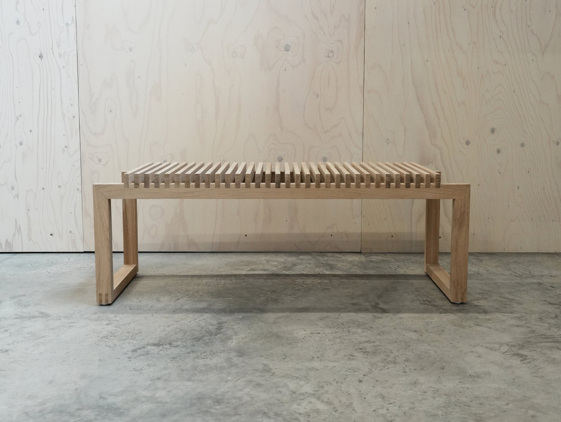 Cutter Bench / Untreated Oak / Open Box by Fritz Hansen