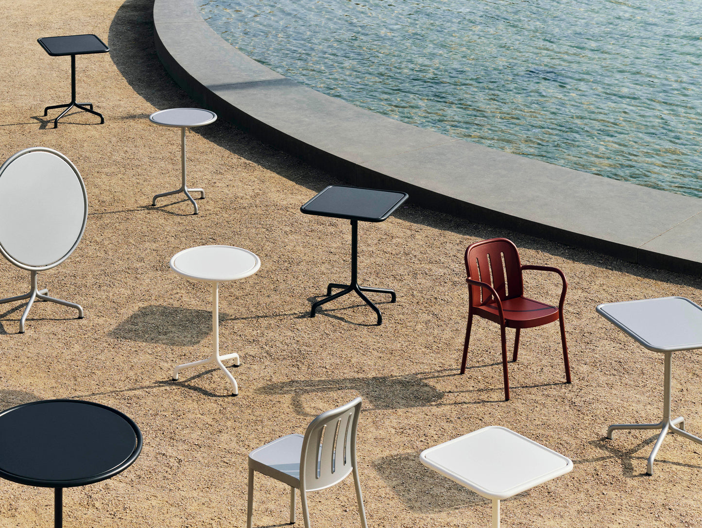 Deville Armchair by HAY 