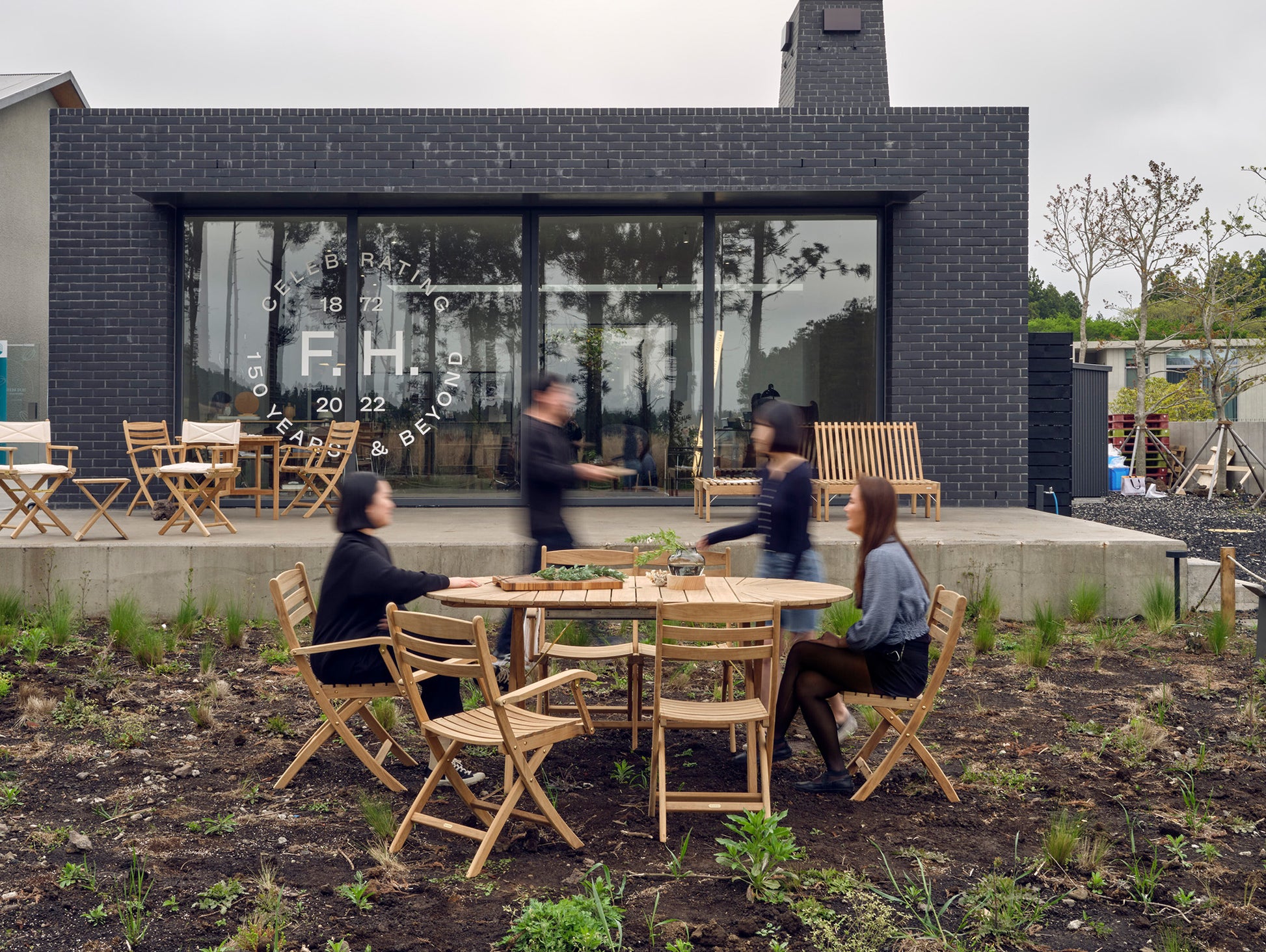 Selandia Armchair by Fritz Hansen