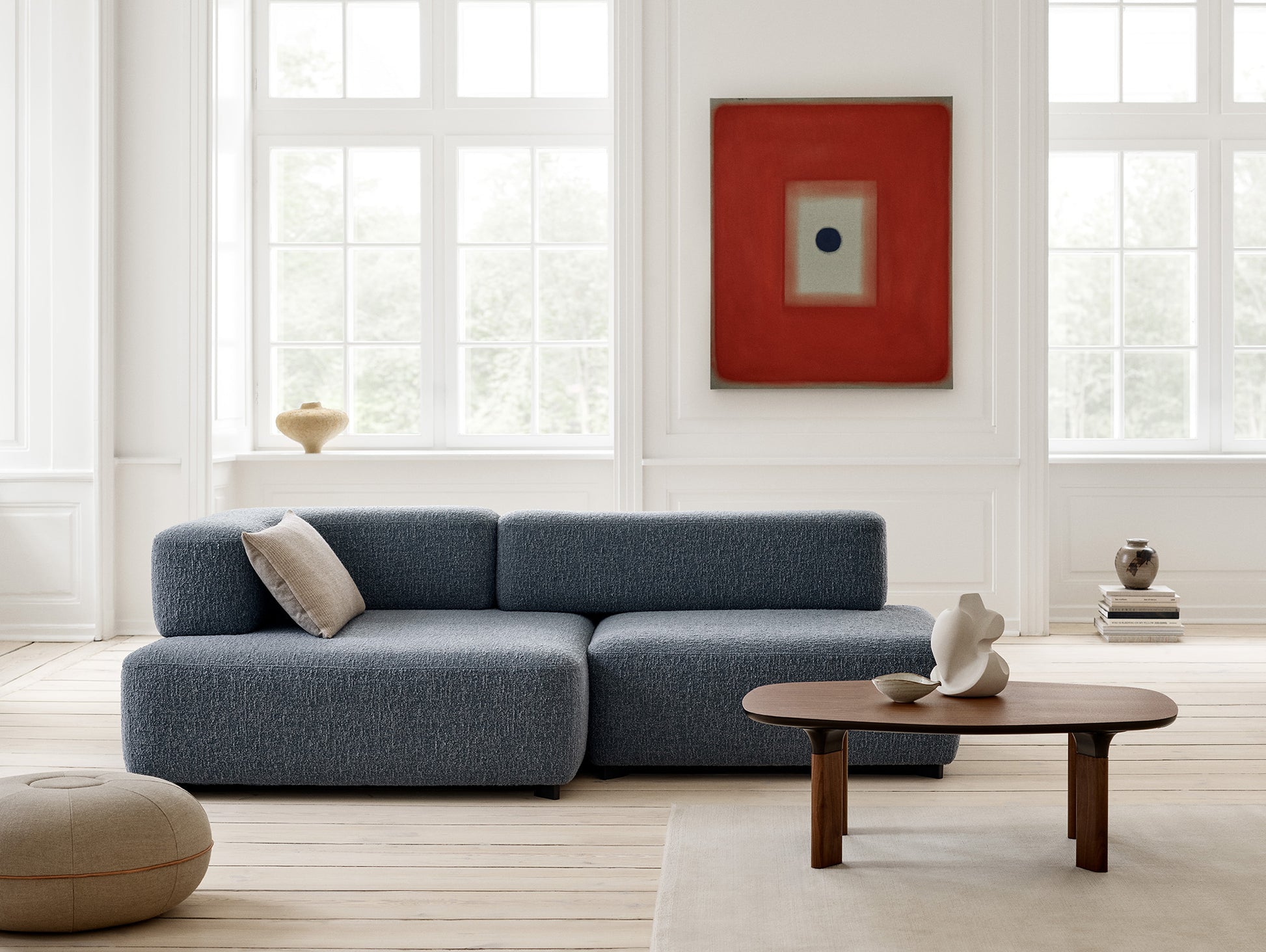 Analog Coffee Table (JH63A) by Fritz Hansen - Walnut