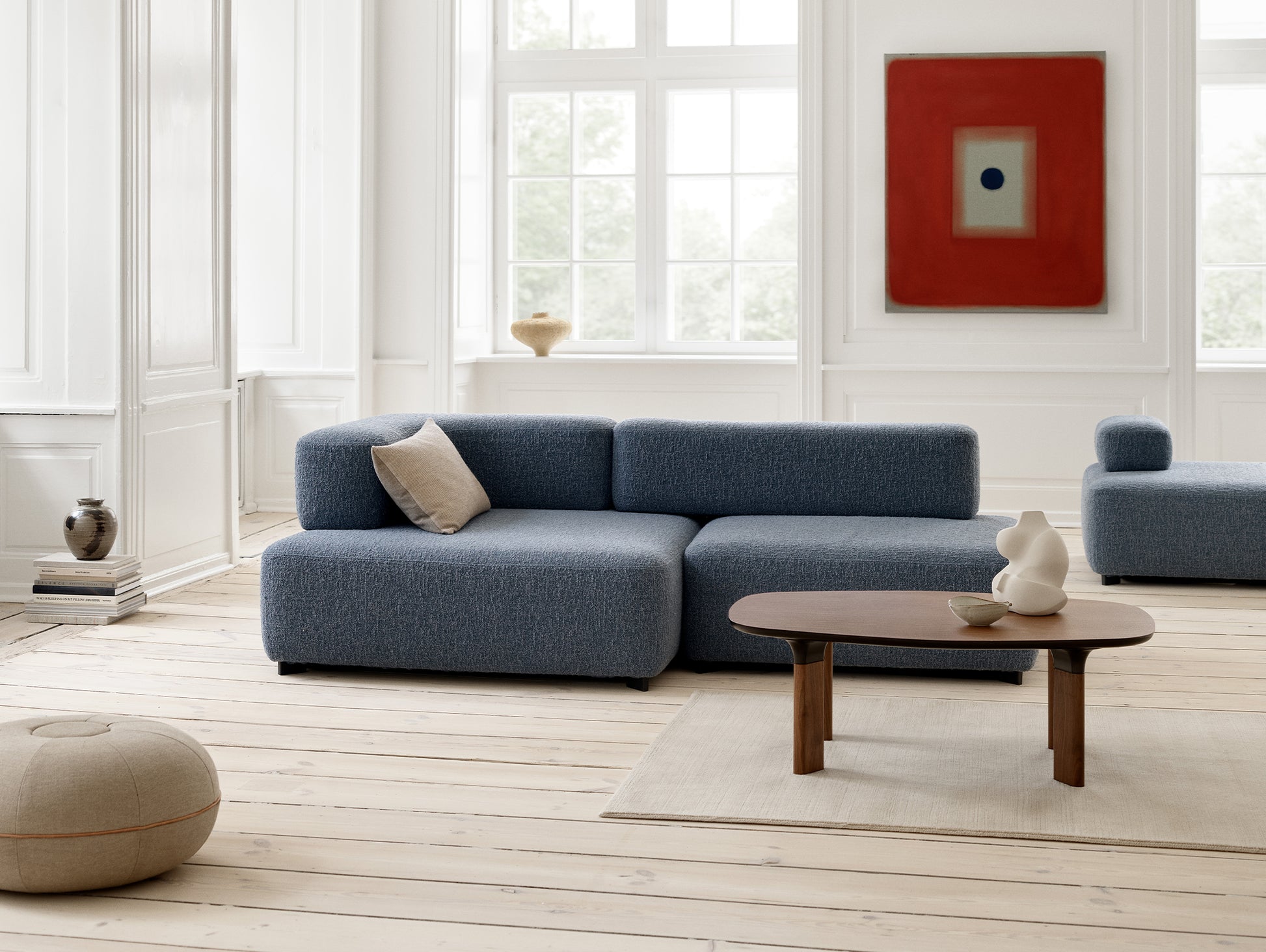 Analog Coffee Table (JH63A) by Fritz Hansen - Walnut