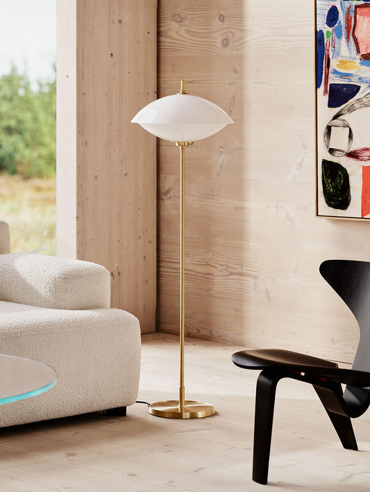 Clam Floor Lamp by Fritz Hansen