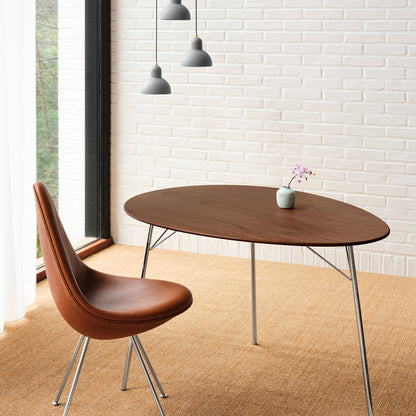 Egg Table by Fritz Hansen
