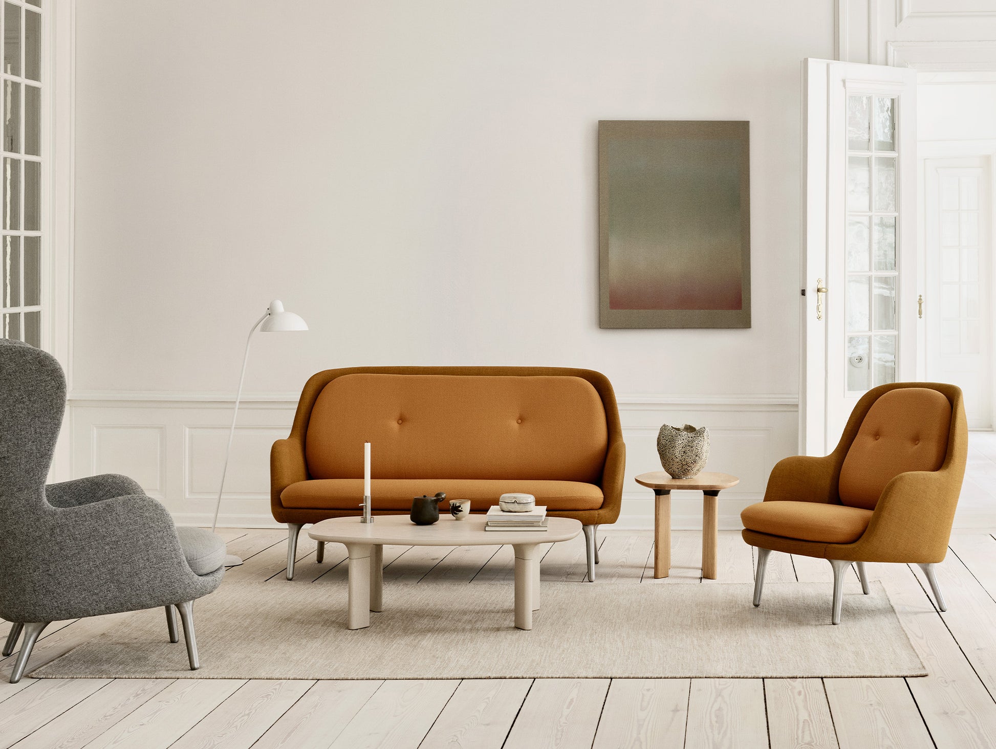 Analog Coffee Table (JH63A) by Fritz Hansen - Light Beige Ash