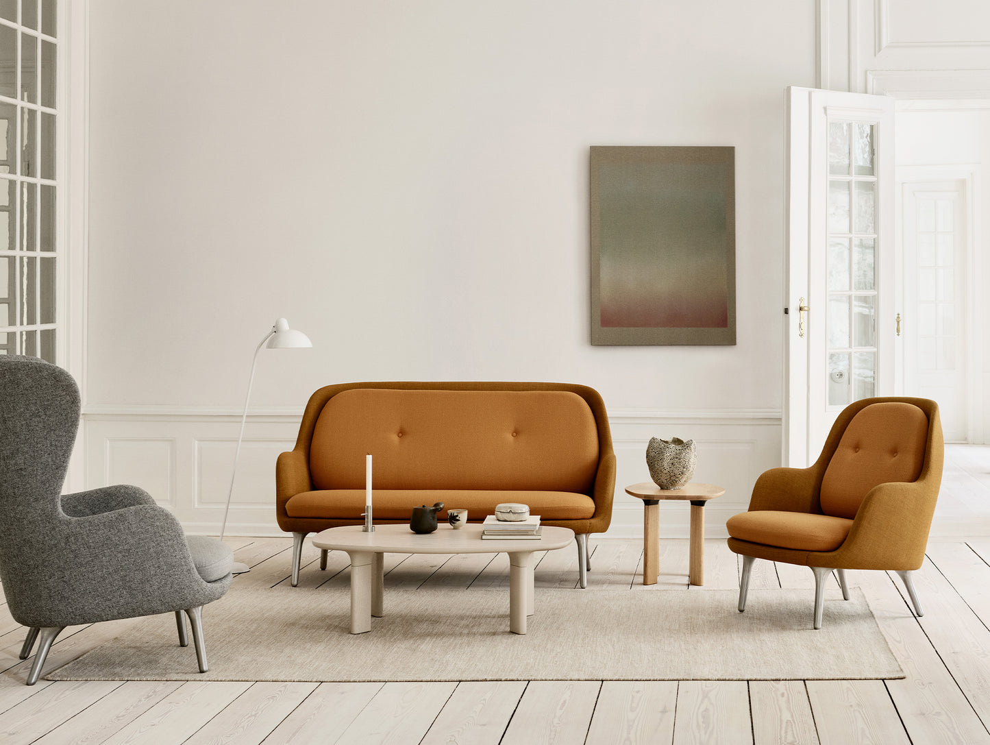 Analog Side Table (JH43A) by Fritz Hansen