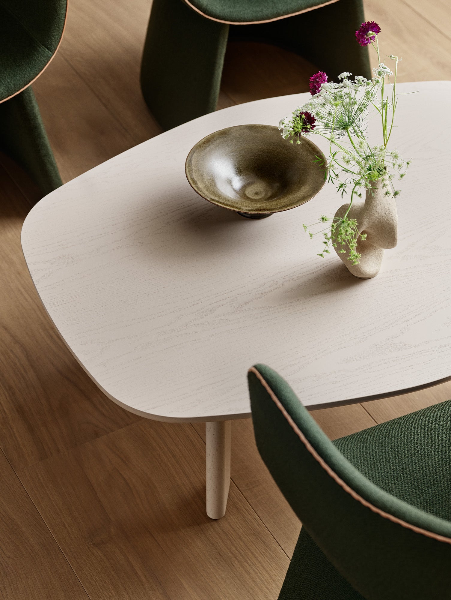 Analog Coffee Table (JH63A) by Fritz Hansen - Light Beige Ash