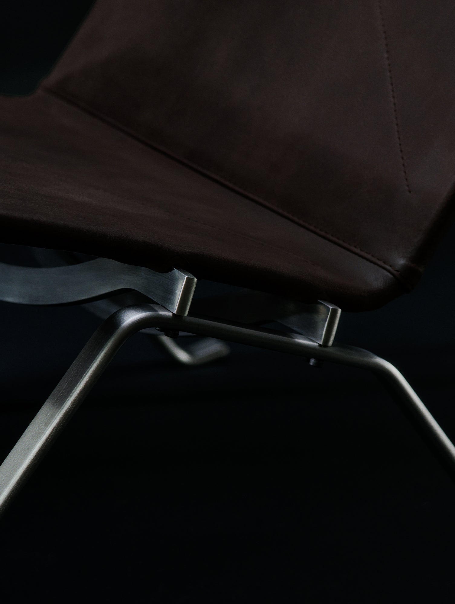 PK22 Lounge Chair  Anniversary Edition by Fritz Hansen - Dark Brown Haze Leather