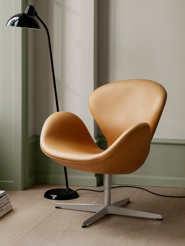Swan Lounge Chair