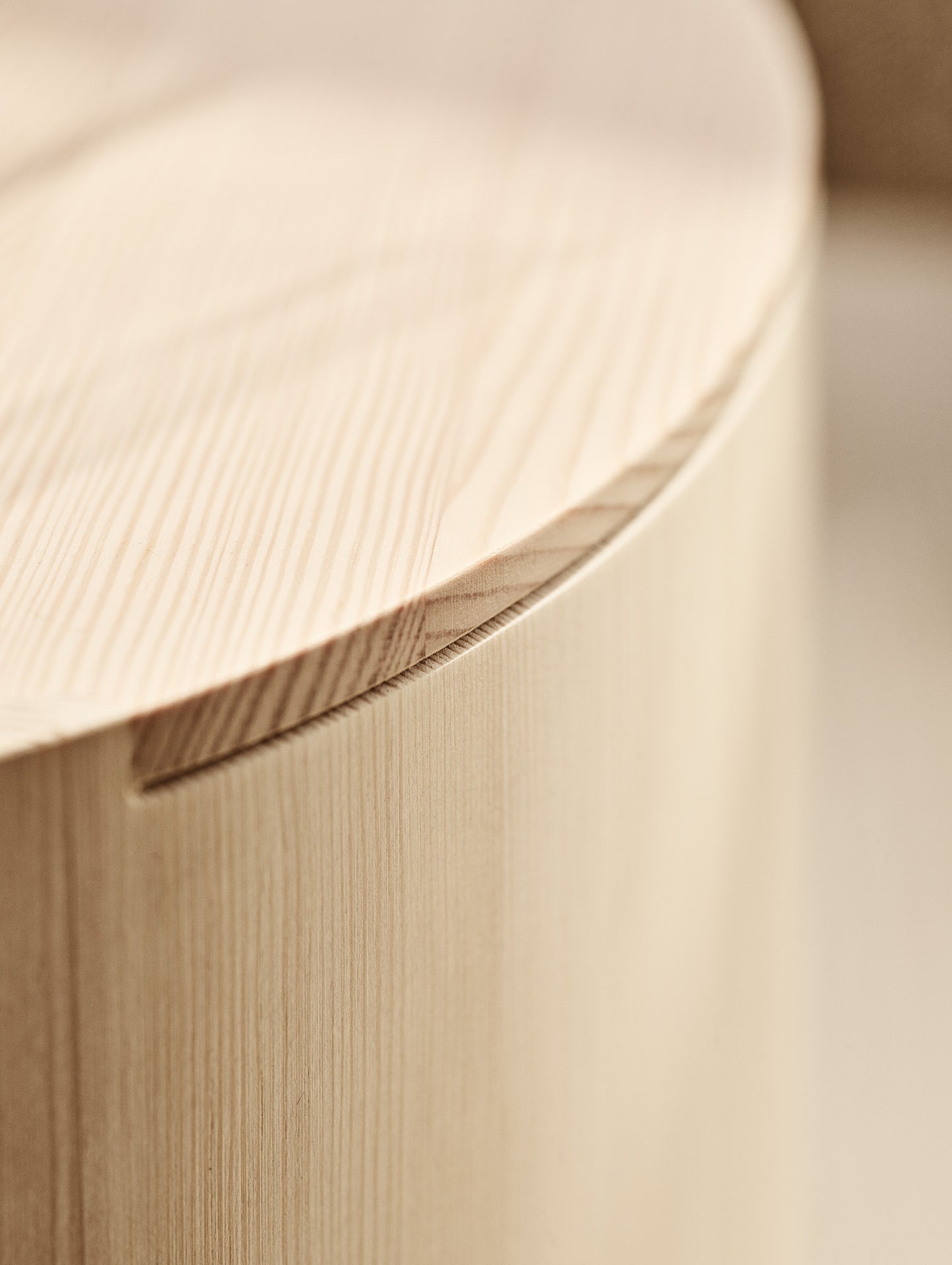 Taburet by Fritz Hansen - Oiled Pine