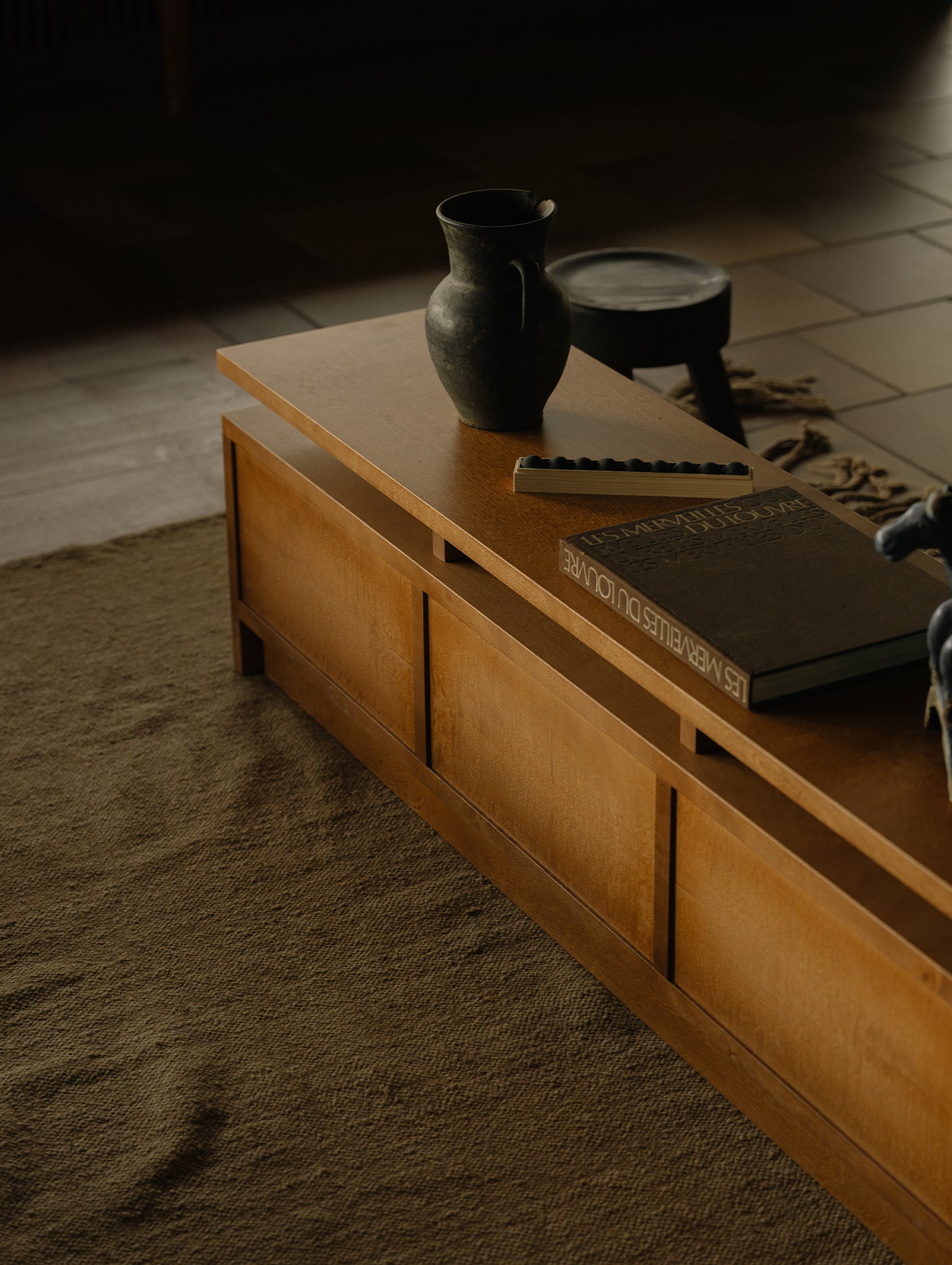 Ratio Console by Frama