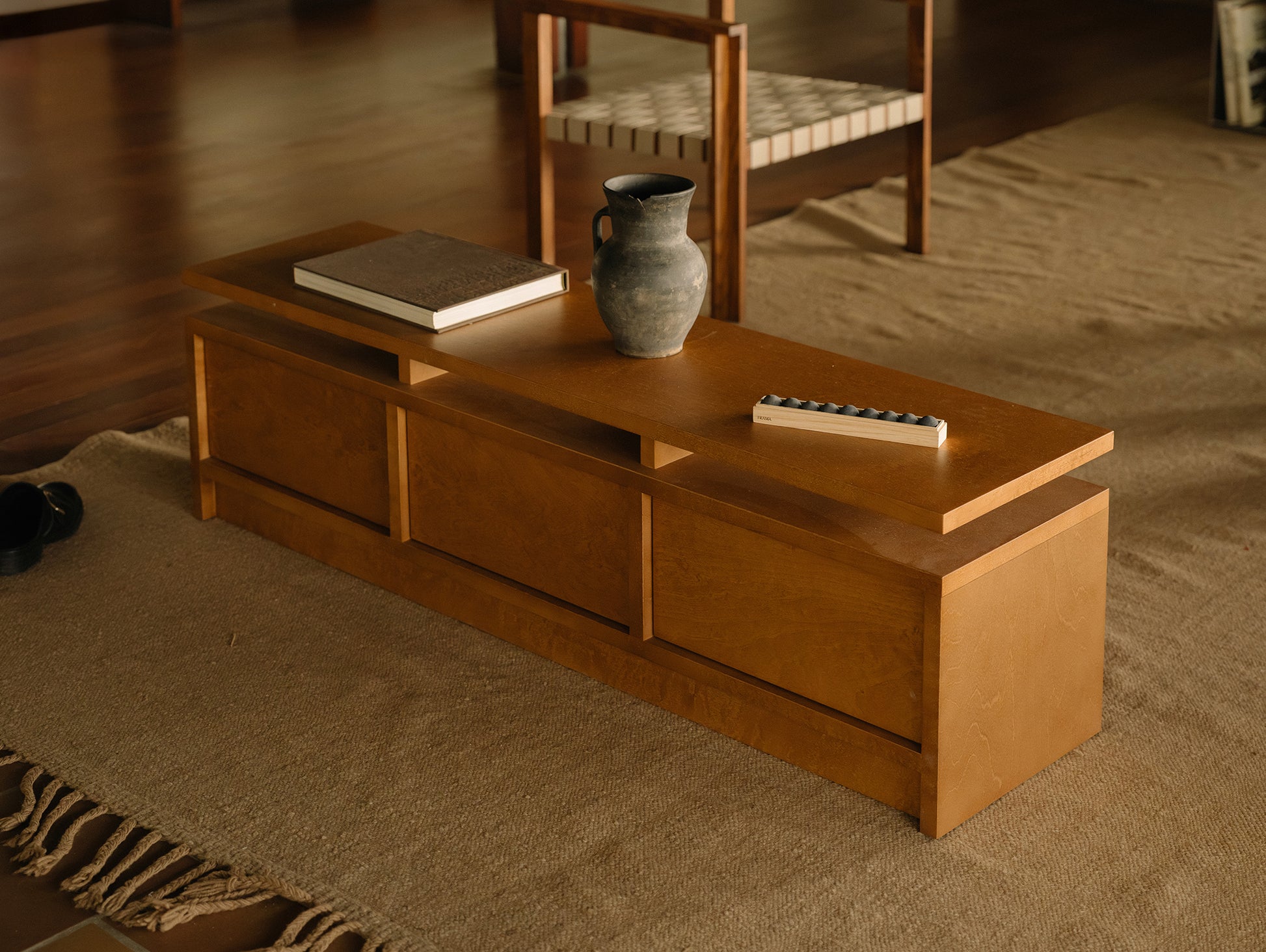 Ratio Console by Frama