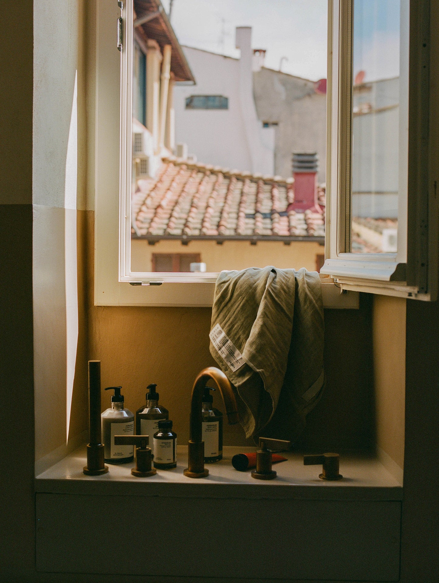 Herbarium Hand Wash by Frama