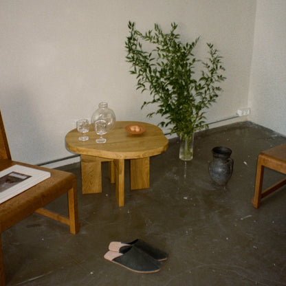 Farmhouse Pond Table