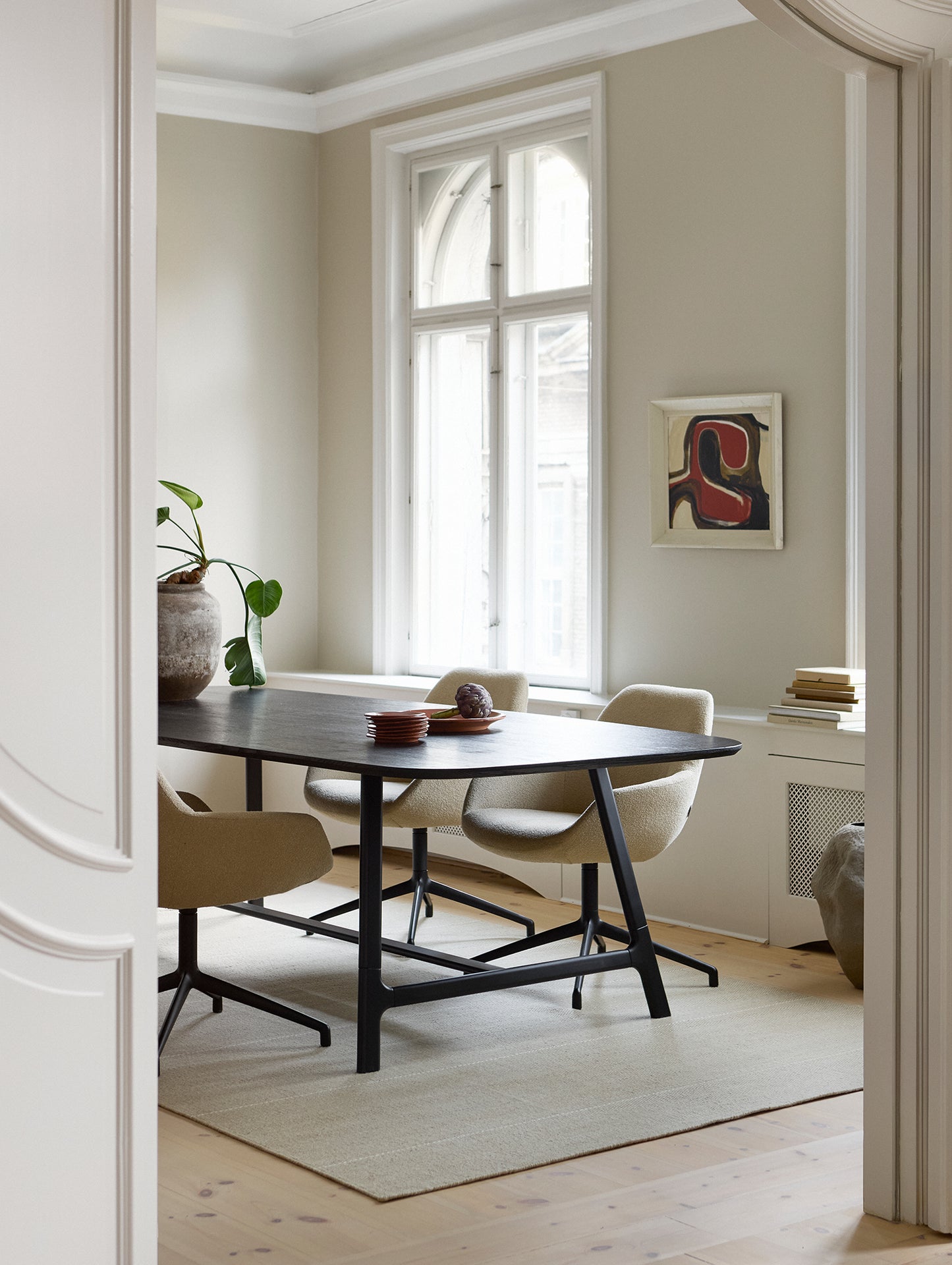 Svalin Rug by Fabula Living - Sand / Off White 1211