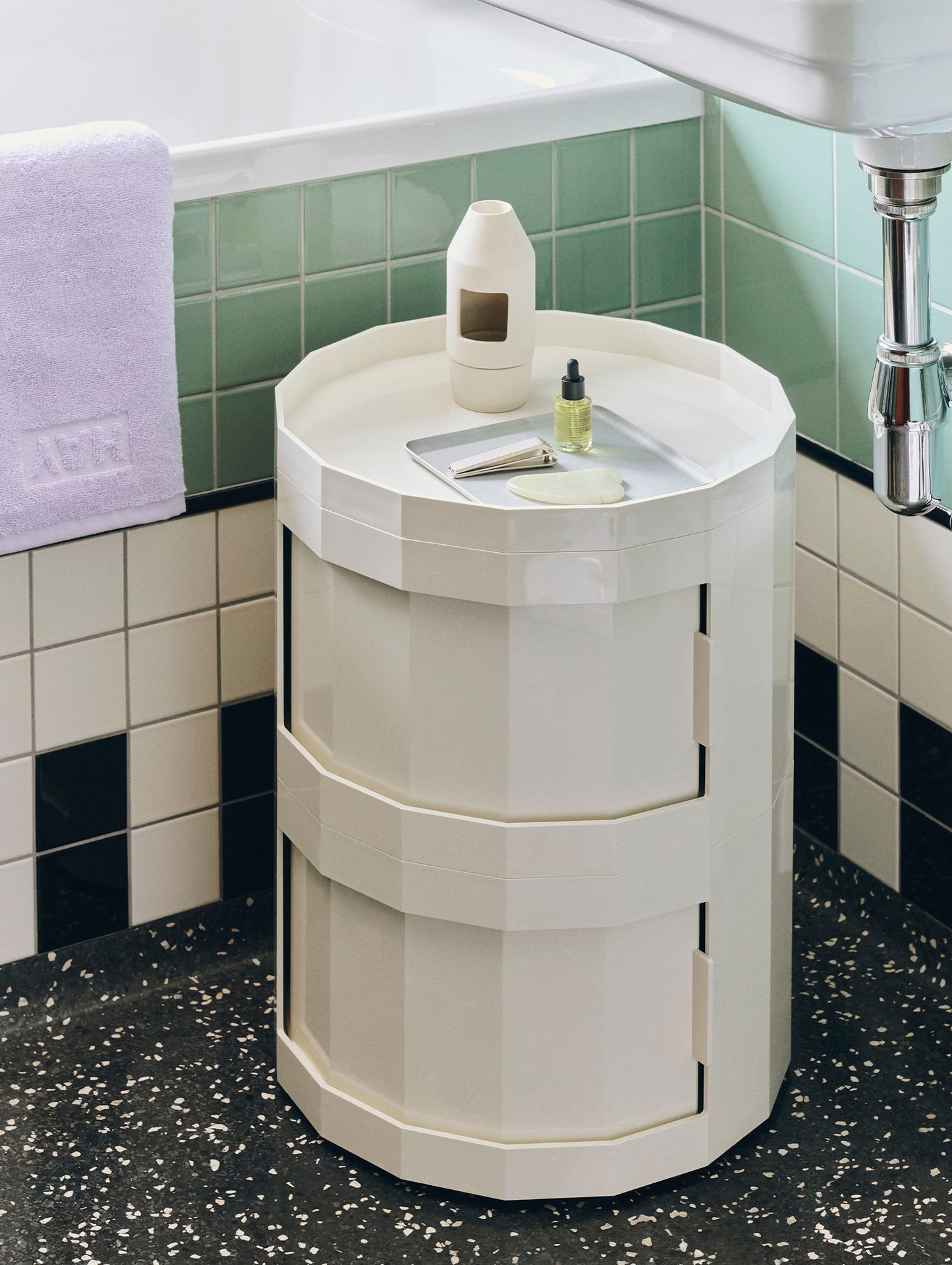 Facet Cabinet 20 by HAY - Eggshell