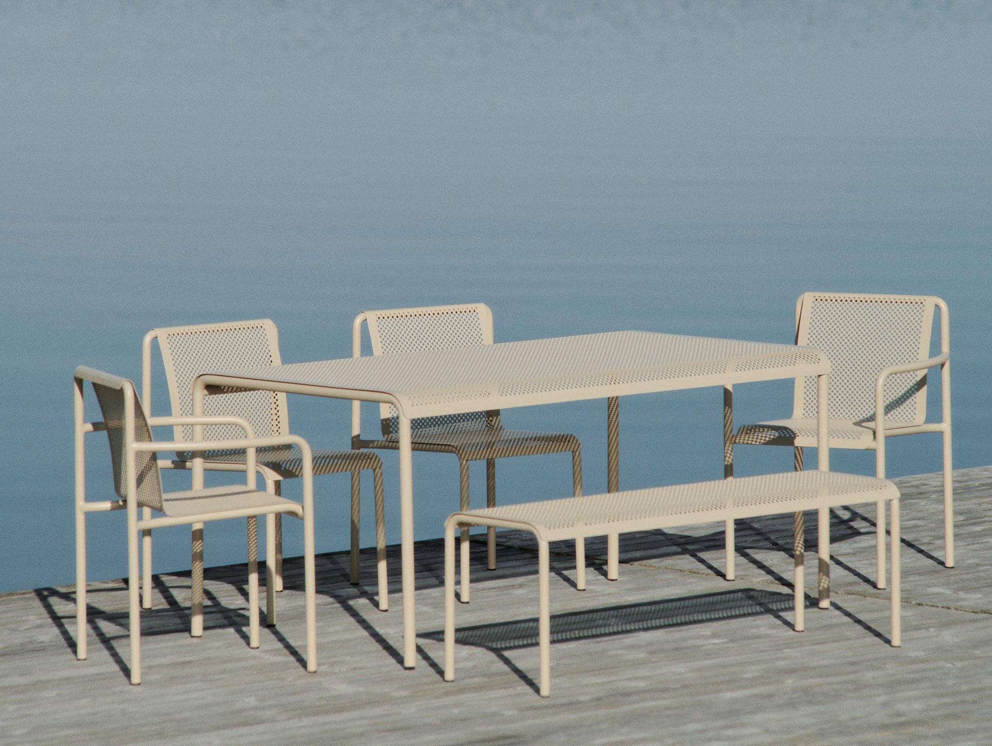 Dapple Chair by Ferm Living -  Cashmere