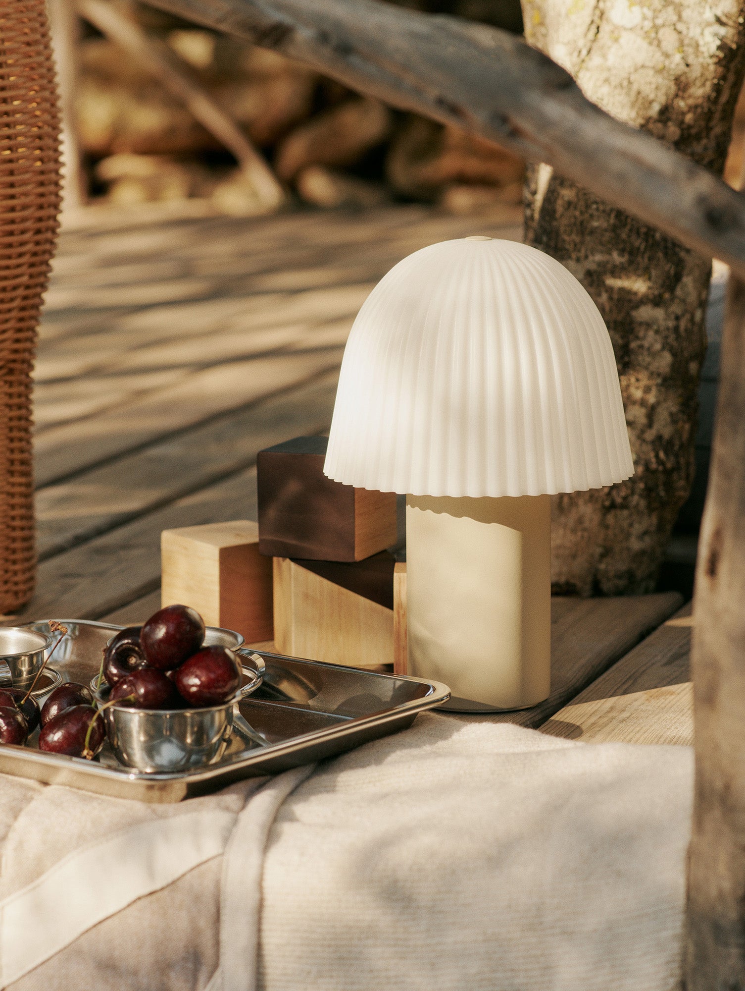 Frill Portable Lamp by Ferm Living - Cashmere