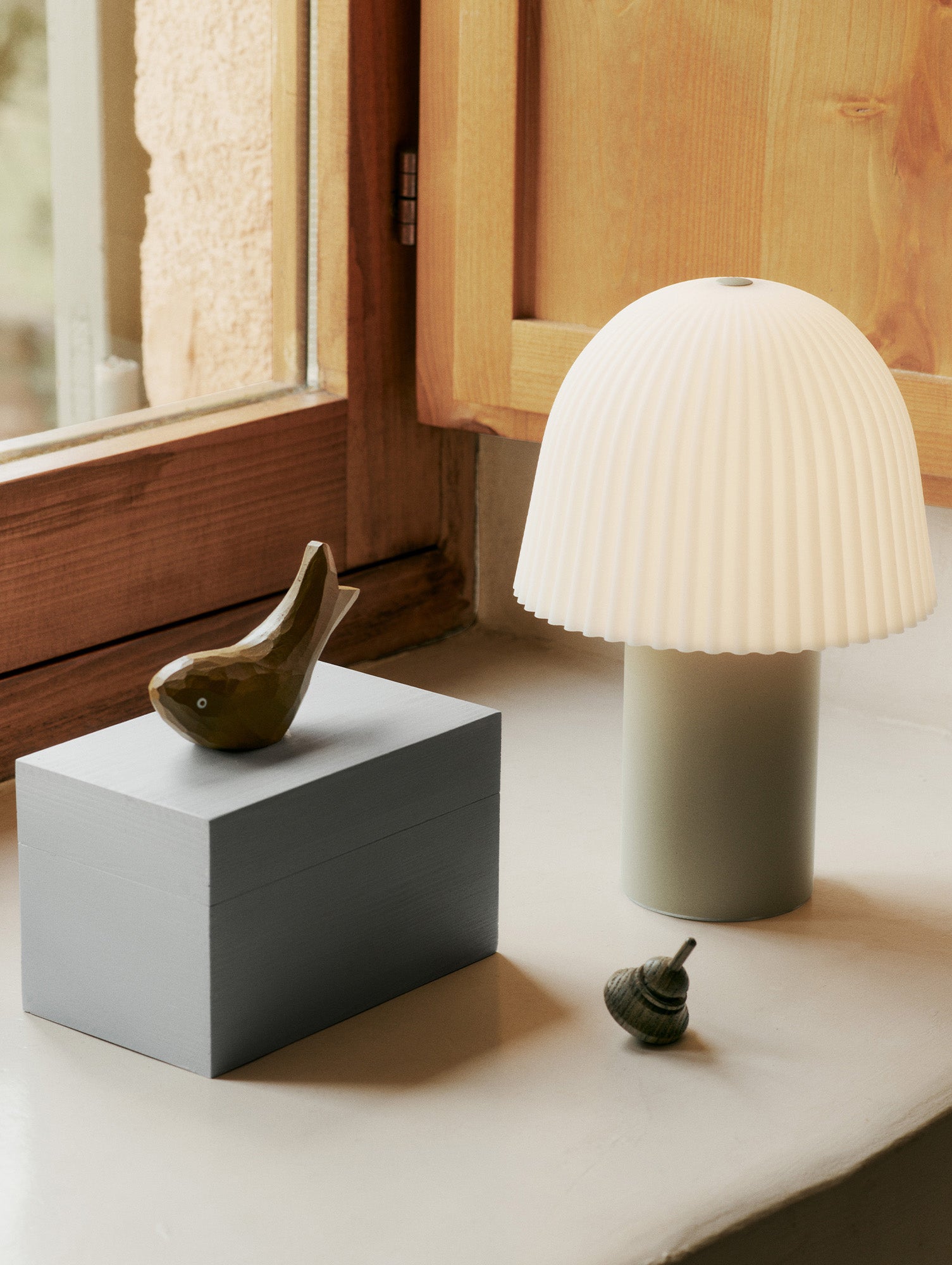 Frill Portable Lamp by Ferm Living - Cashmere