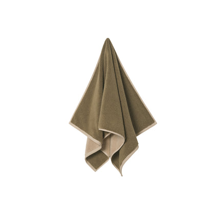 Ekko Bath Towel by Ferm Living - Olive / Cashmere
