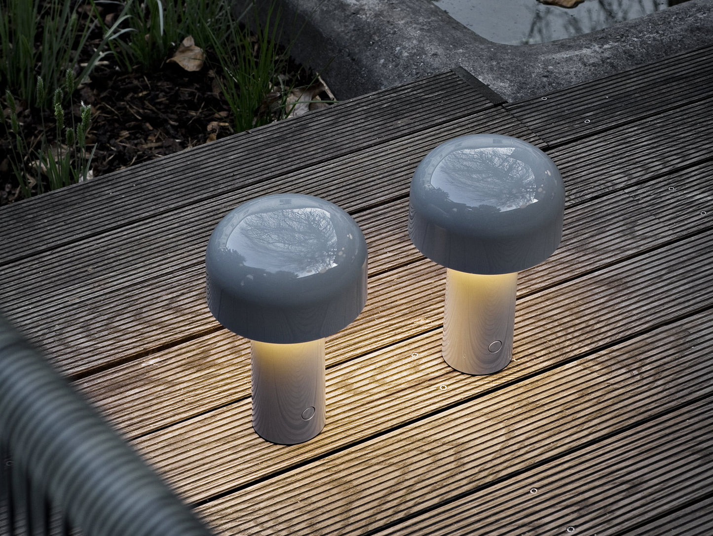 Bellhop Portable Lamp by Flos 