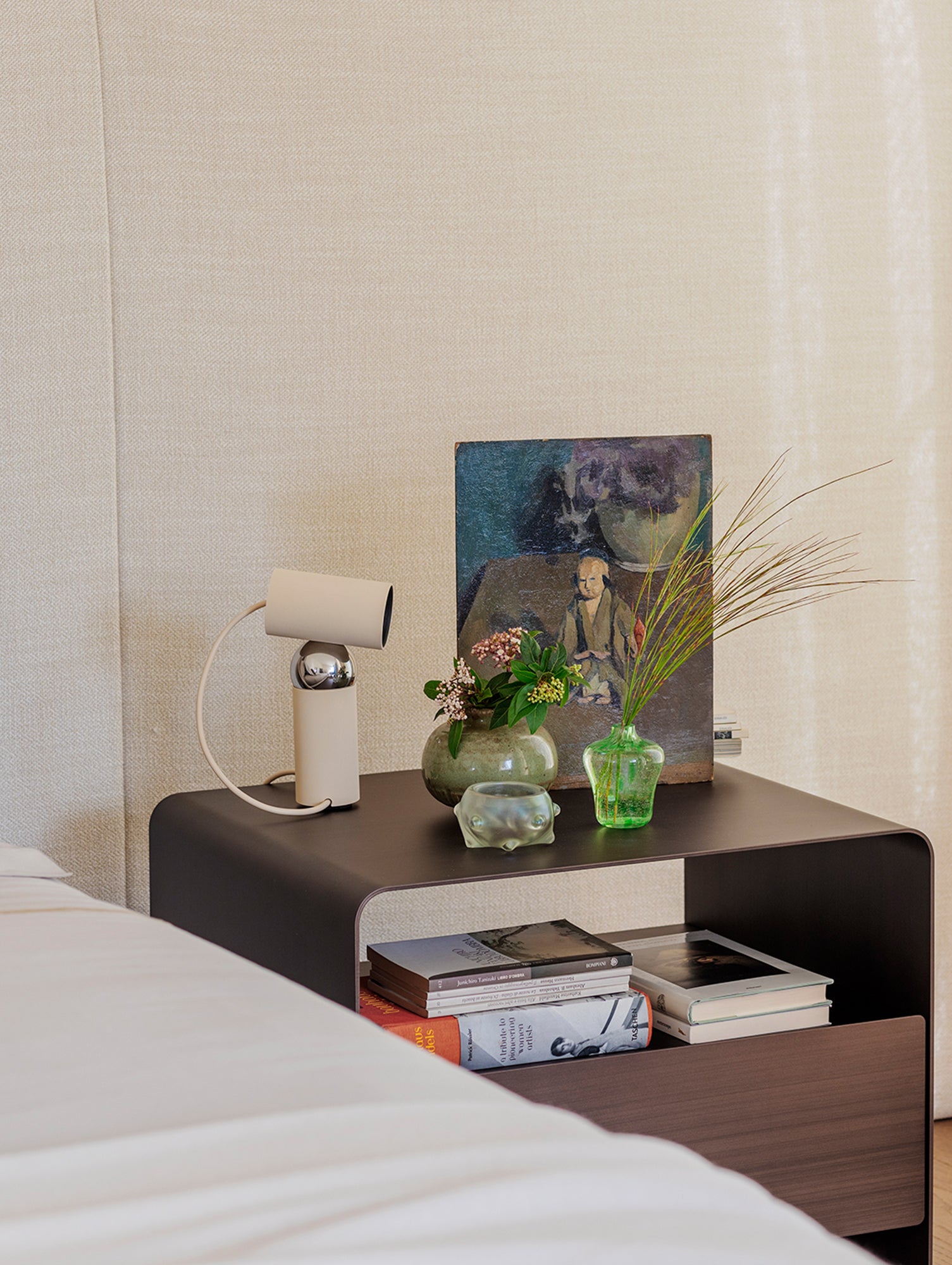 Bilboquet Table Lamp by Flos - Linen
