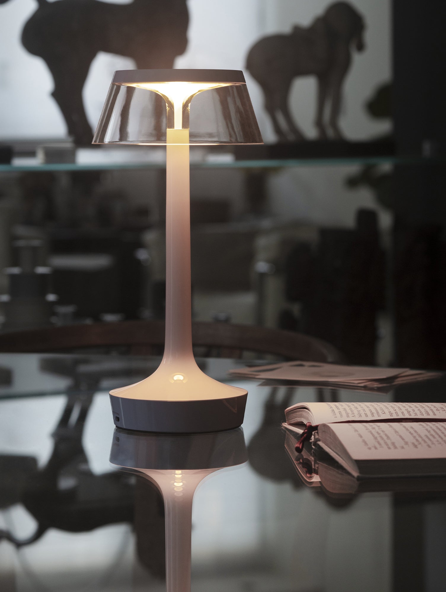 Bon Jour Unplugged Portable Lamp by Flos - French Rose / Transparent Crown