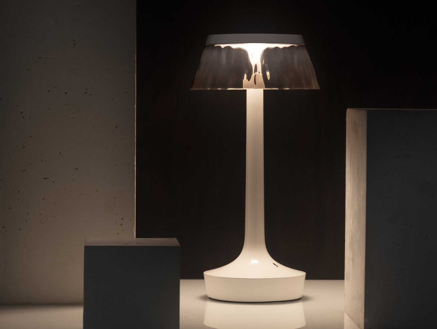 Bon Jour Unplugged Portable Lamp by Flos - French Rose / Fumée Crown