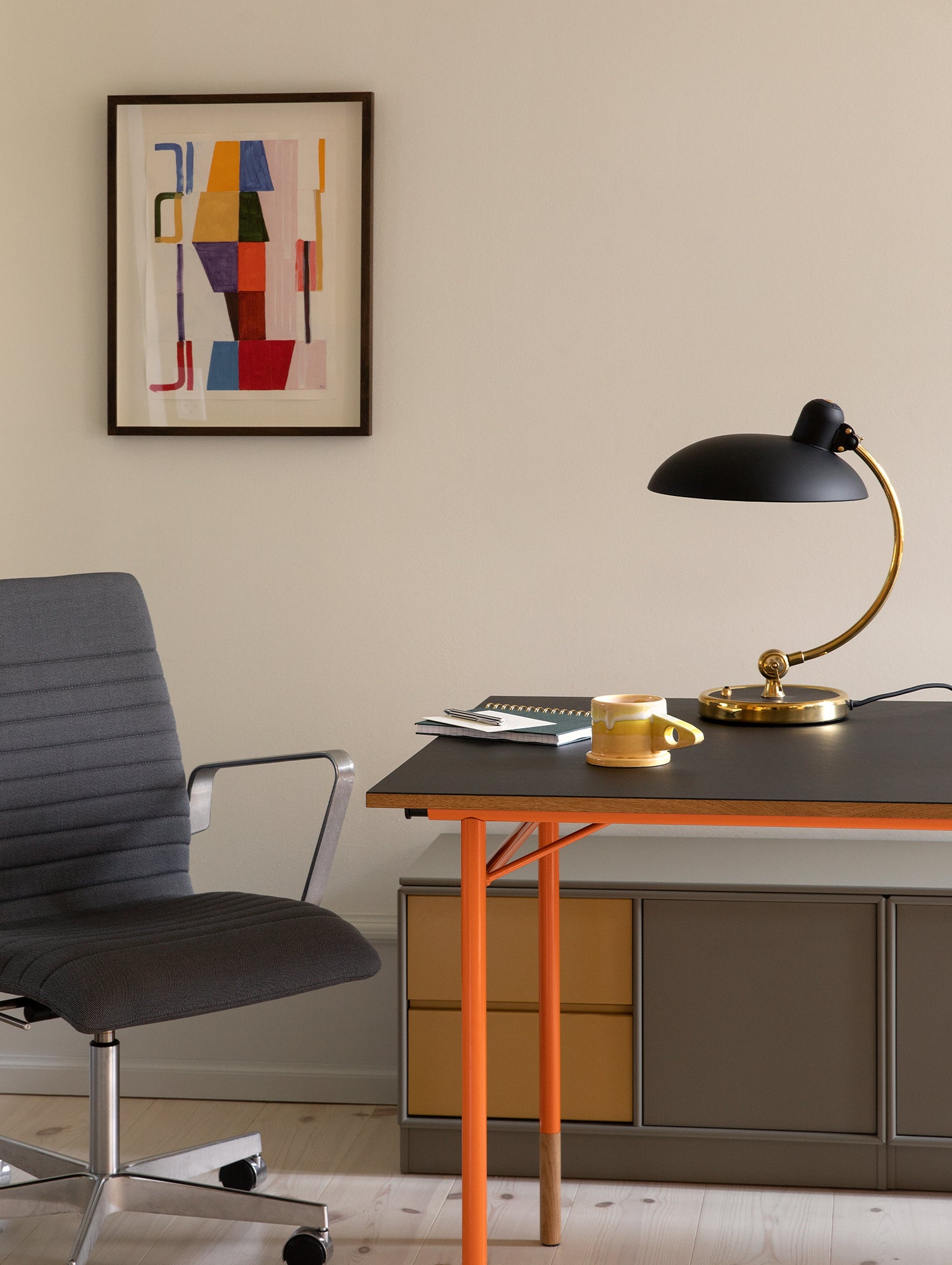 Kaiser Idell Luxus Table Lamp by Fritz Hansen - Matt Black Shade with Brass Base