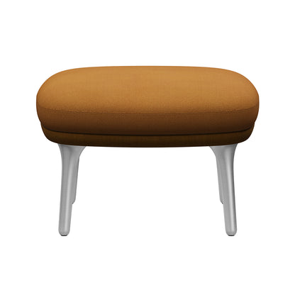 Fri Ottoman by Fritz Hansen - Outside: Remix 3 422 / Seat: Vidar 4 472