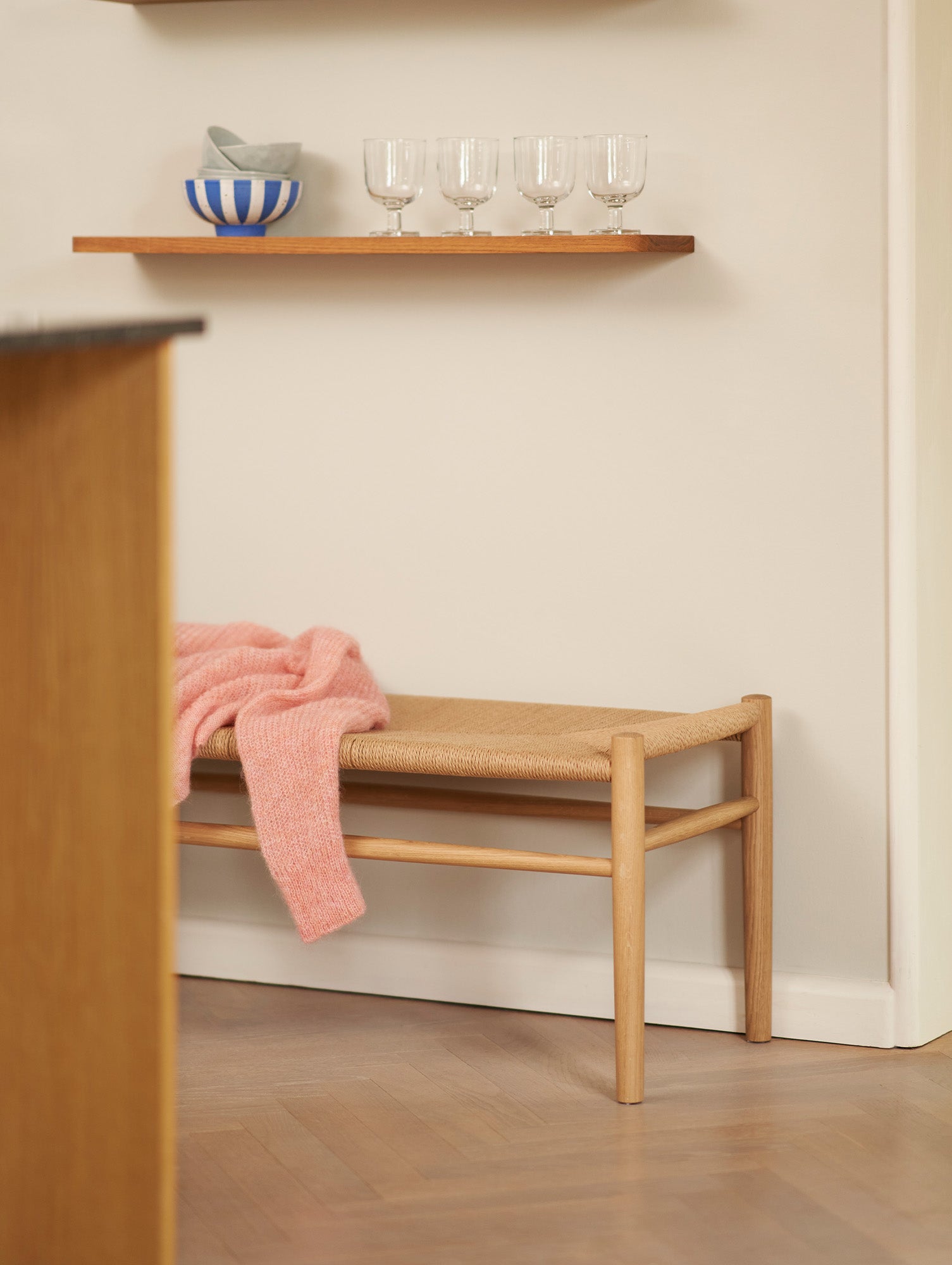 J83B Bench by FDB Mobler - Lacquered Oak