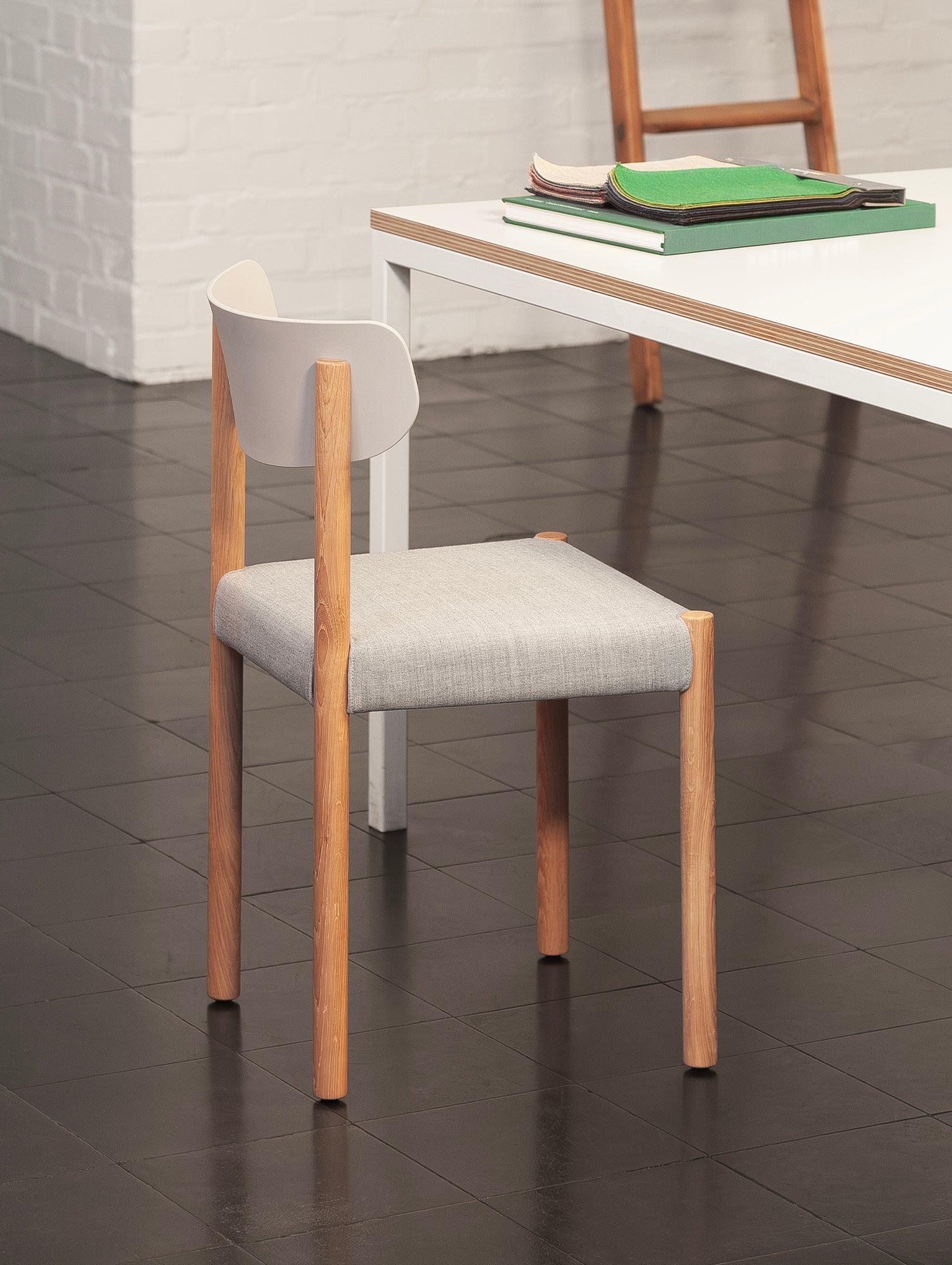 Pack Chair 11 by HAY - Chalk Grey / Remix 126