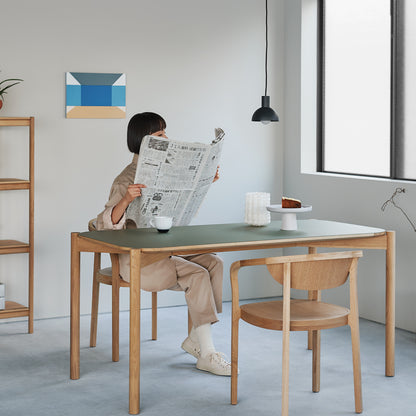Castor Table by Karimoku New Standard