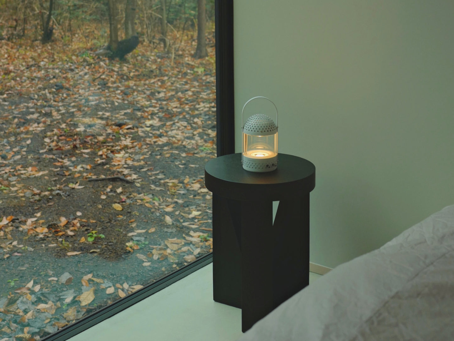 Light Speaker by Transparent - White