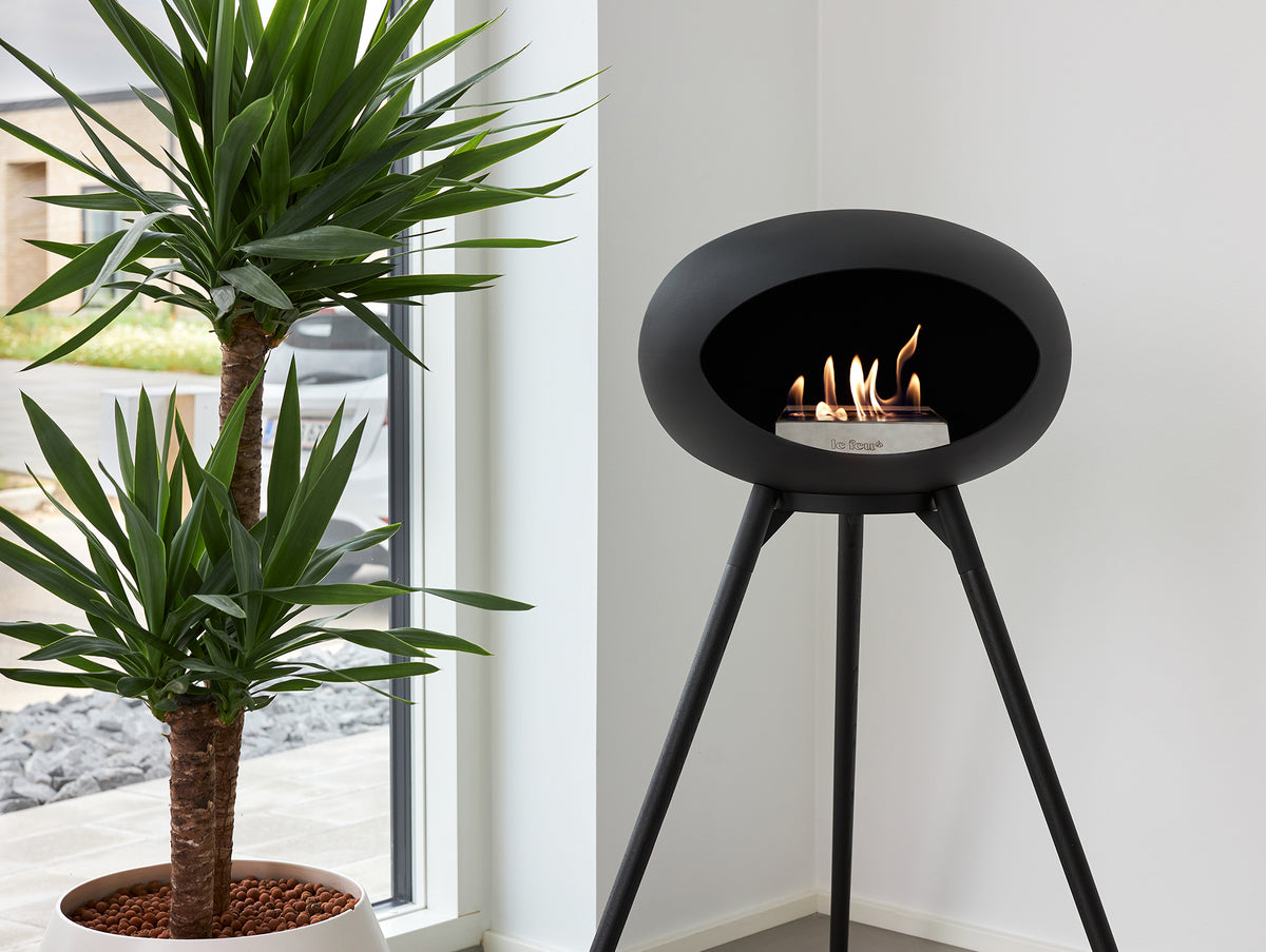 Ground High Fireplace by Le Feu - Black Dome / Black Bowl / Black Oak Base