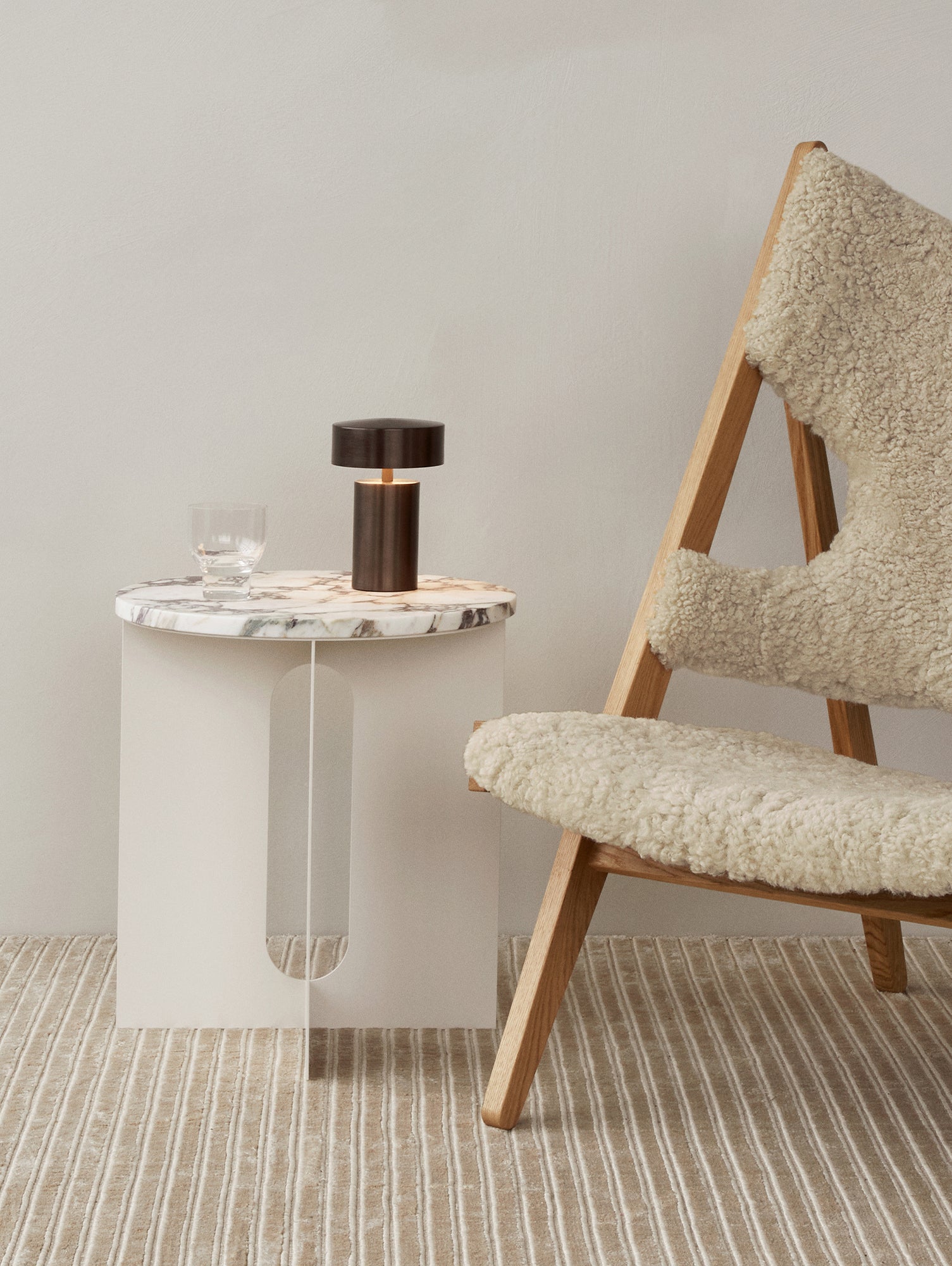  Column Portable Table Lamp by Audo Copenhagen - Bronze