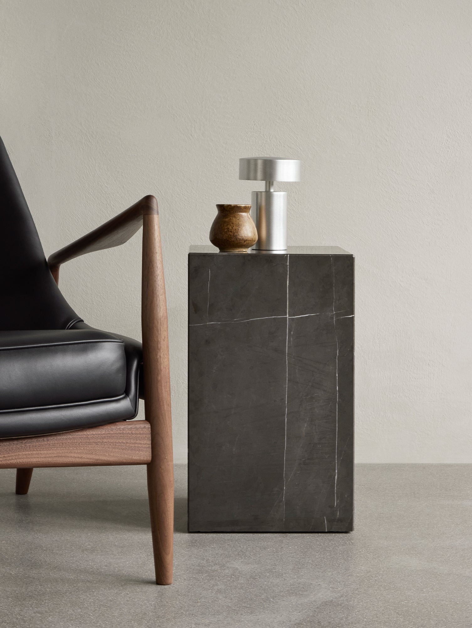 Plinth Tall - Nero Marquina Marble - Audo Copenhagen