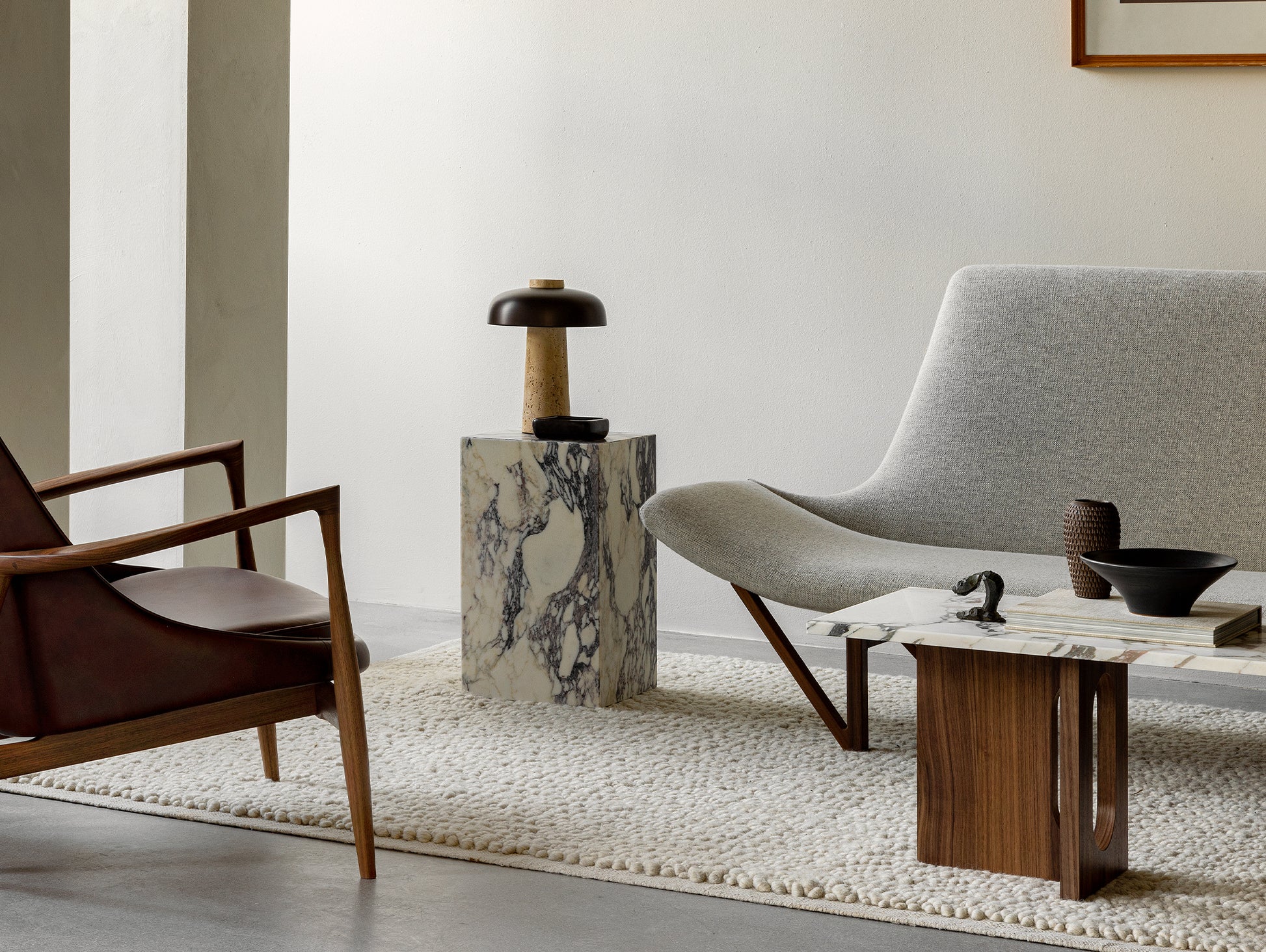 Plinth Tall - Calacatta Viola Marble - Audo Copenhagen
