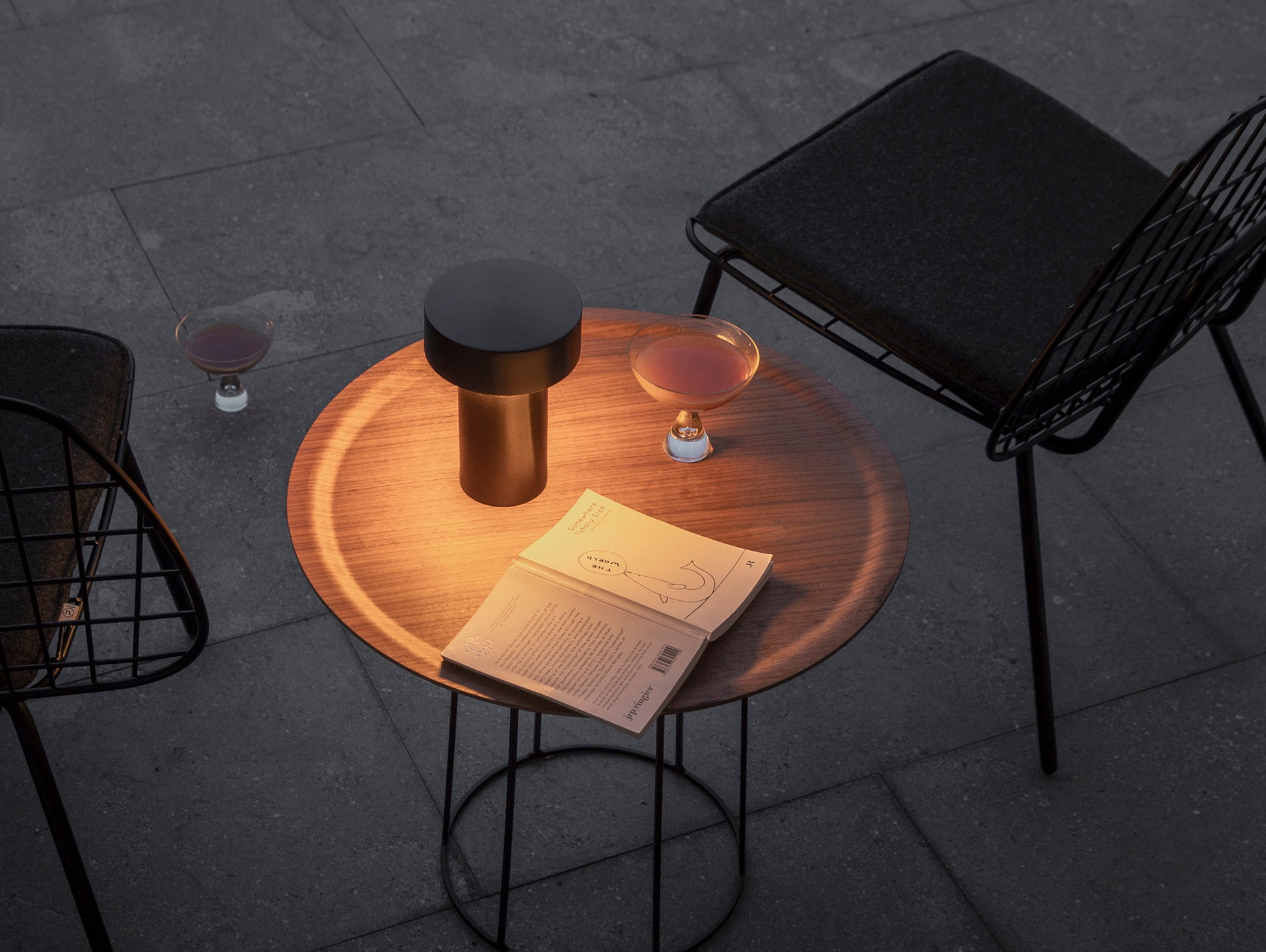 Column Portable Table Lamp by Audo Copenhagen - Bronze