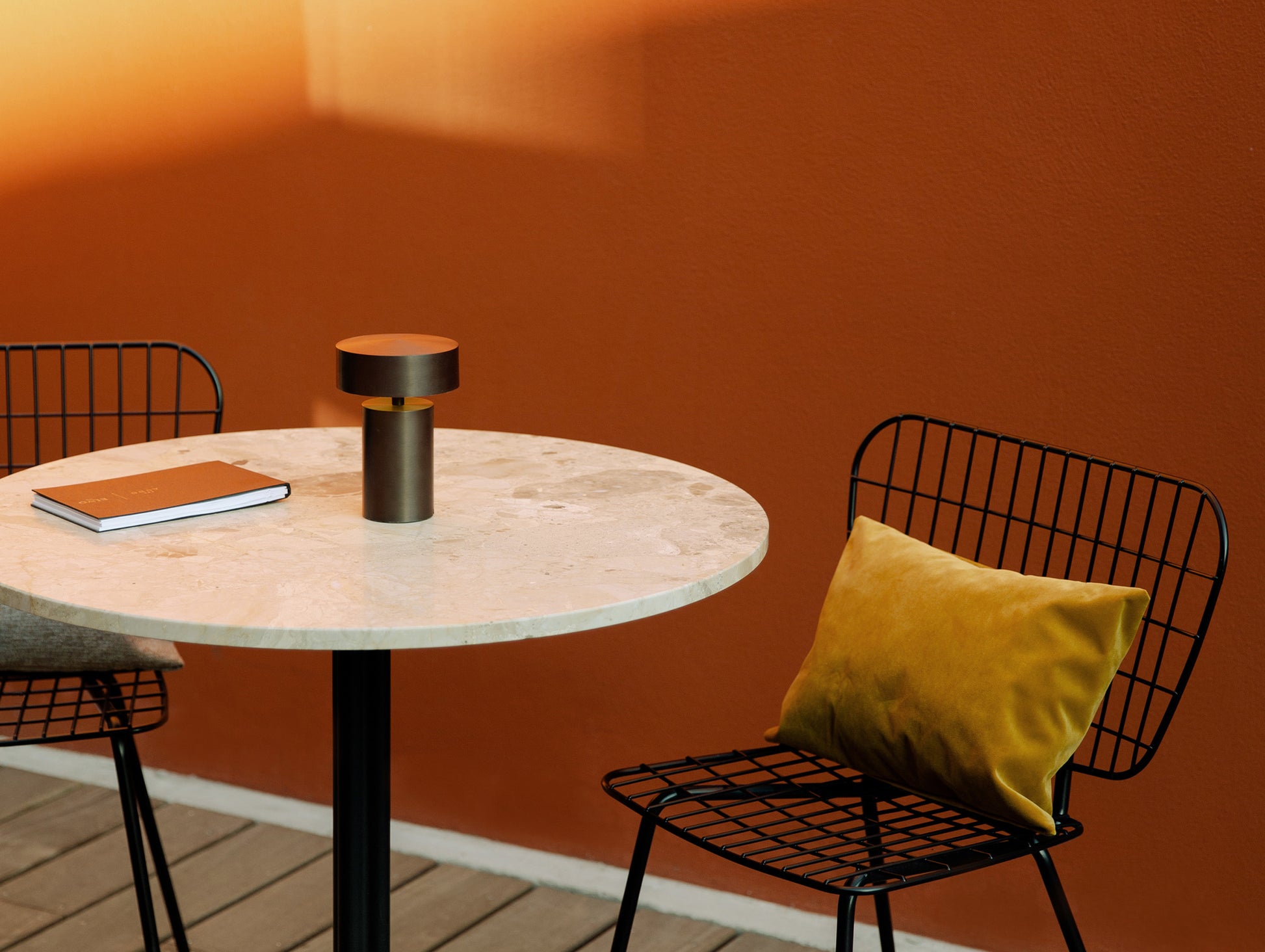 Column Portable Table Lamp by Audo Copenhagen - Bronze