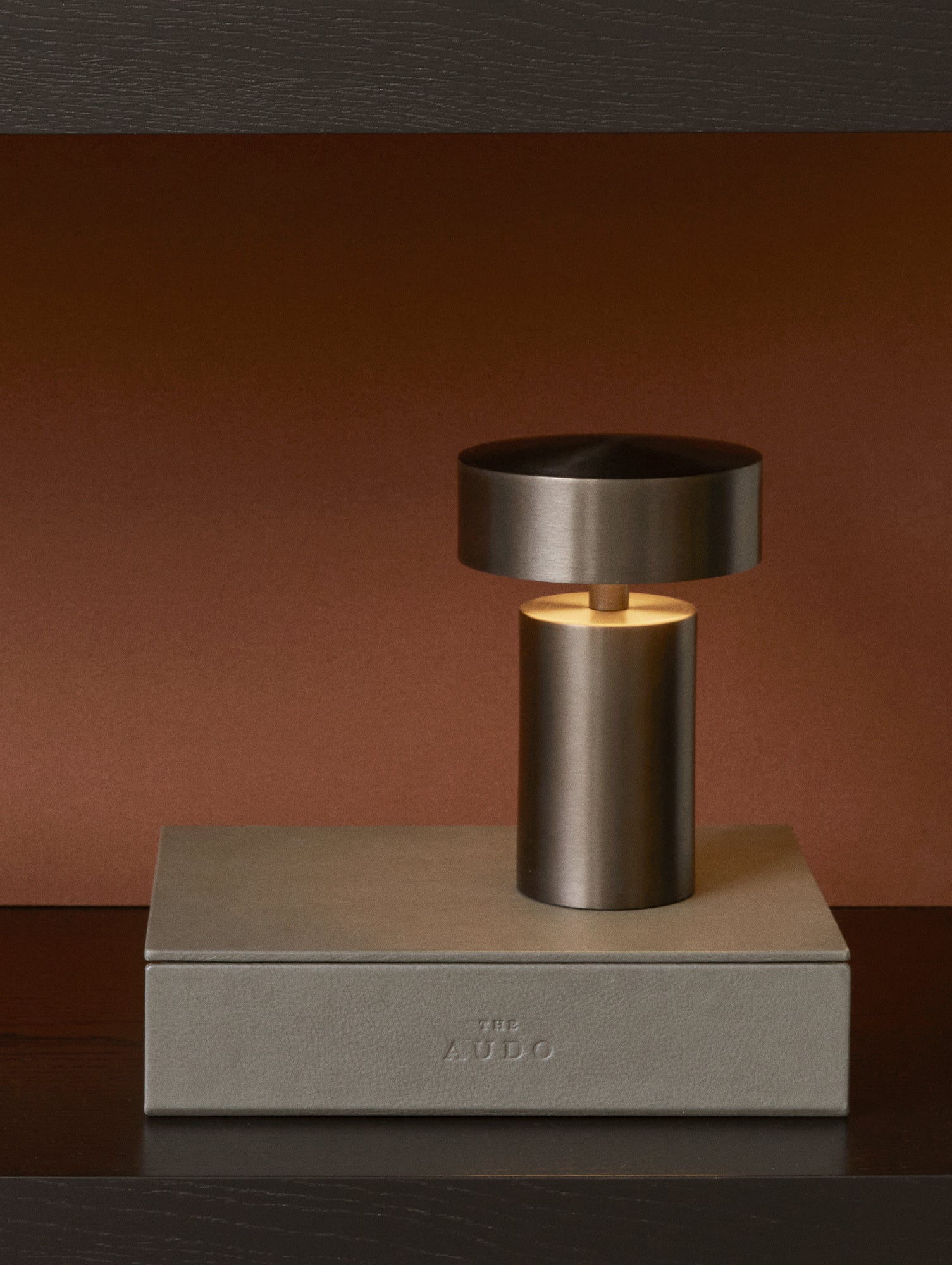 Column Portable Table Lamp by Audo Copenhagen - Bronze