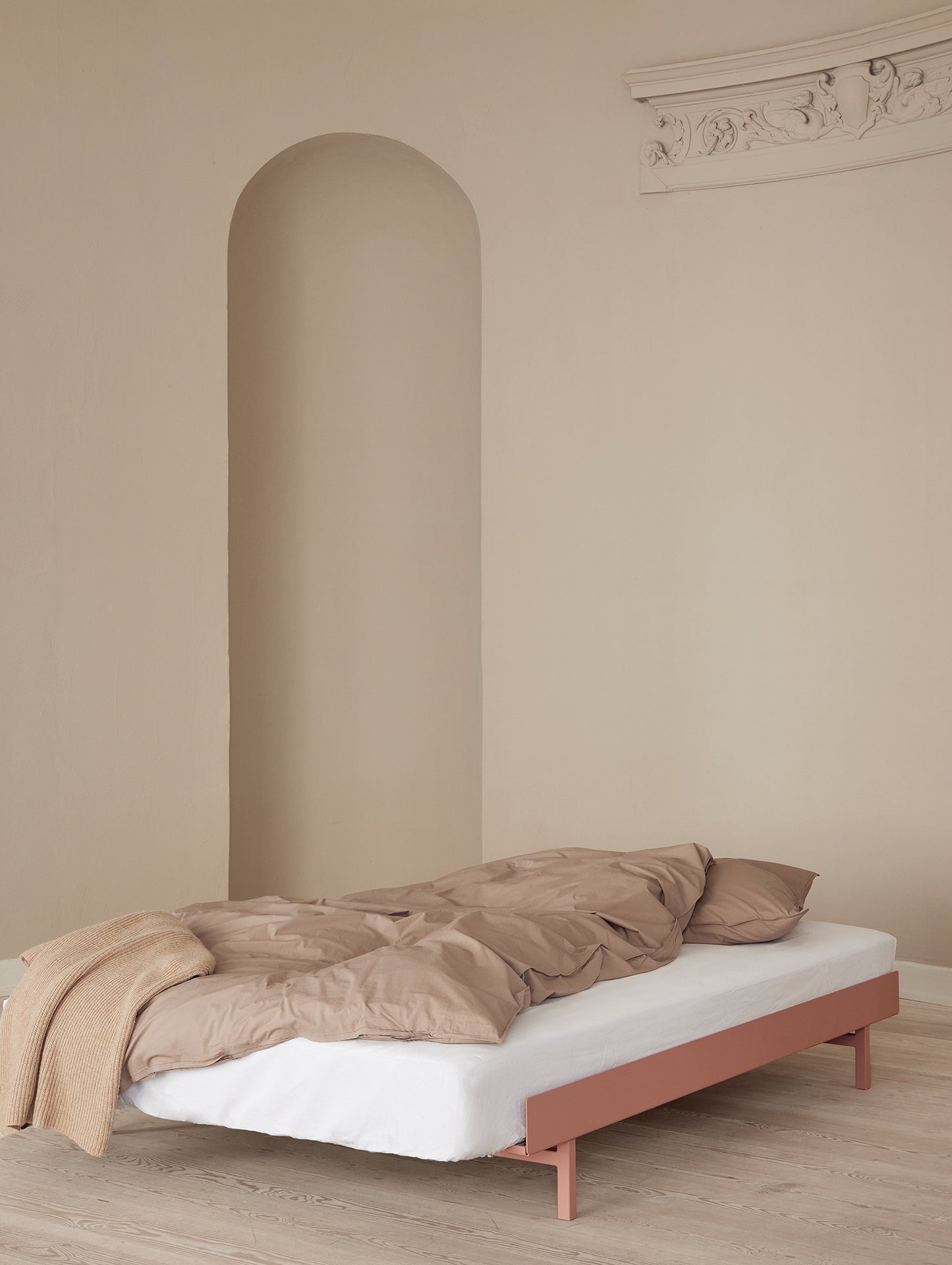 Moebe Bed 90-180 cm - Dusty Rose